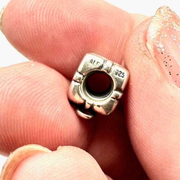 Pandora Present Gift Box Charm 925 ALE Sterling Silver Birthday Holiday - Picture 5 of 5